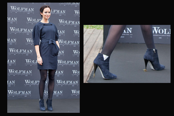 emily-blunt-ankle-boot